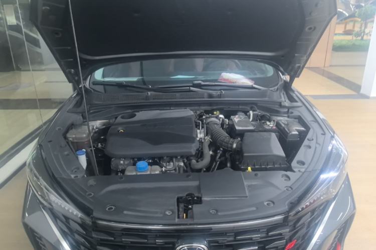 Used CHANGAN Eado 2024 PLUS Blue Whale NE 1.4T GDI DCT High-Energy Edition Engine Bay