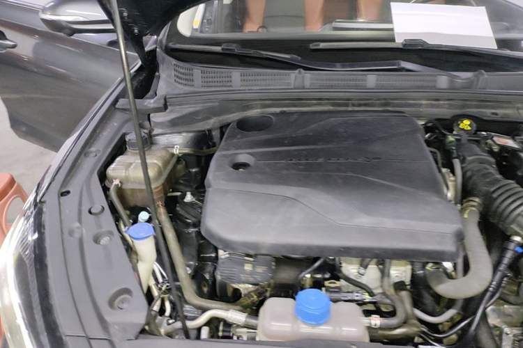 Used CHANGAN Eado 2024 PLUS Blue Whale NE 1.4T GDI DCT High-Energy Edition Engine Bay Right