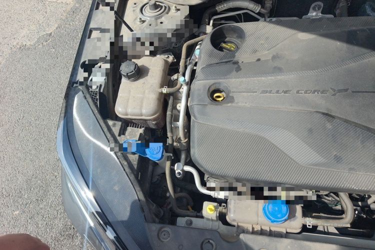 Used CHANGAN Eado 2024 1.5T GDI Automatic Flagship Edition Engine Bay Right