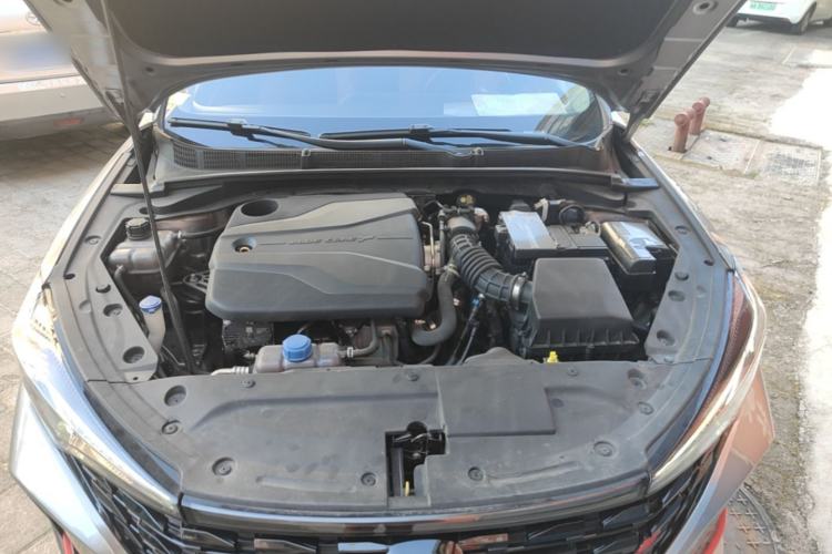 Used CHANGAN Eado 2024 PLUS Blue Whale NE 1.4T GDI DCT High-Energy Edition Engine Bay