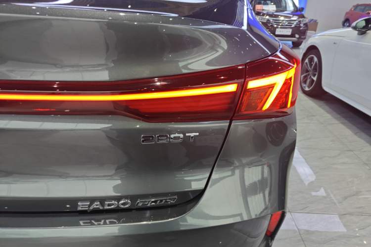 Used CHANGAN Eado 2024 PLUS Blue Whale NE 1.4T GDI DCT High-Energy Edition Exterior 3
