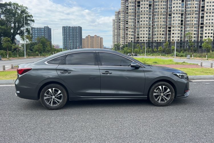 Used CHANGAN Eado 2024 PLUS Blue Whale NE 1.4T GDI DCT High-Energy Edition Exterior 4