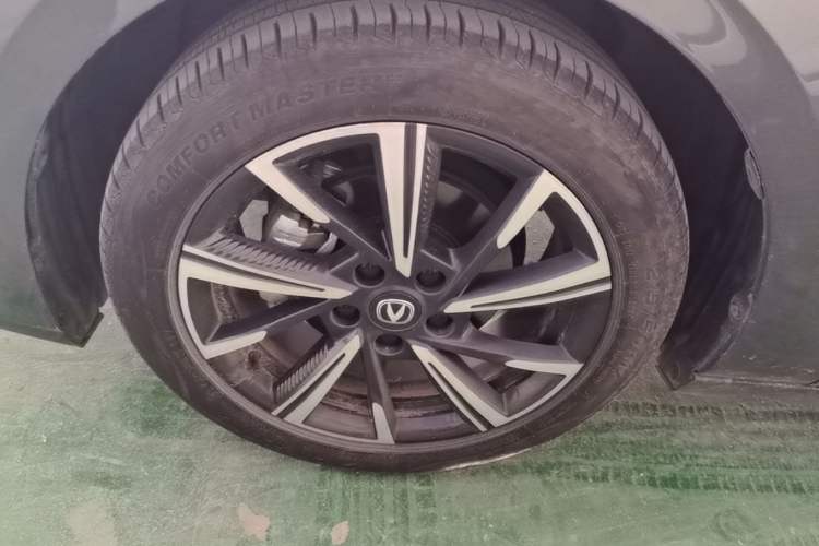 Used CHANGAN Eado 2024 1.5T GDI Automatic Prestige Edition Exterior 4