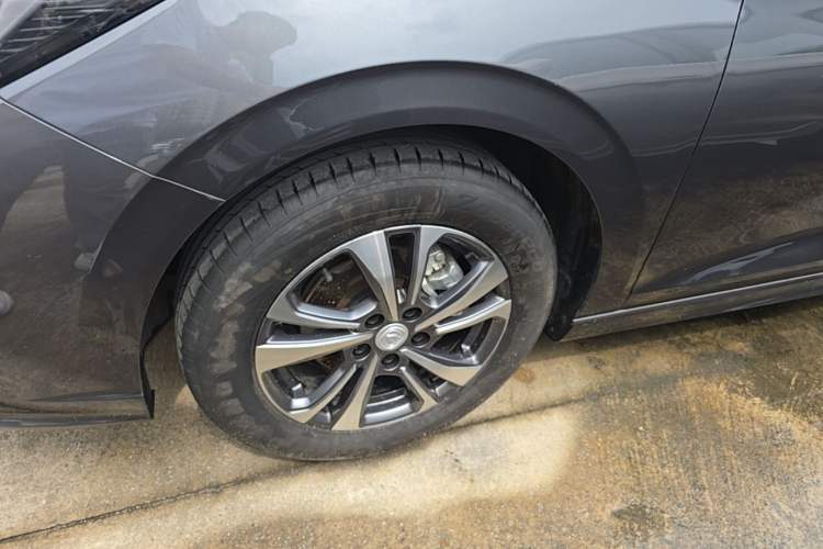 Used CHANGAN Eado 2024 PLUS Blue Whale NE 1.4T GDI DCT High-Energy Edition Exterior 4