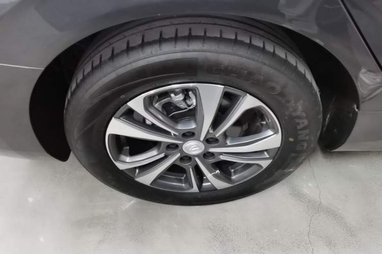 Used CHANGAN Eado 2024 PLUS Blue Whale NE 1.4T GDI DCT High-Energy Edition Exterior 5