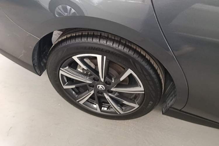 Used CHANGAN Eado 2024 1.5T GDI Automatic Prestige Edition Exterior 5