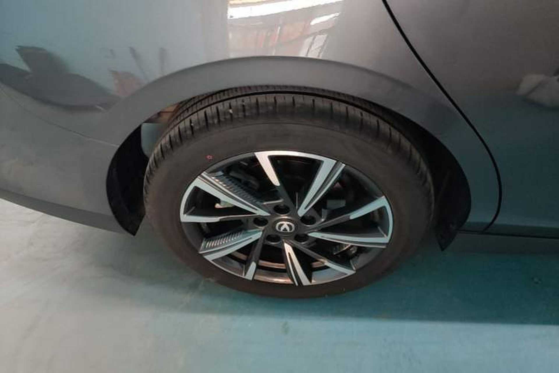 Used CHANGAN Eado 2024 1.5T GDI Automatic Flagship Edition Exterior 5