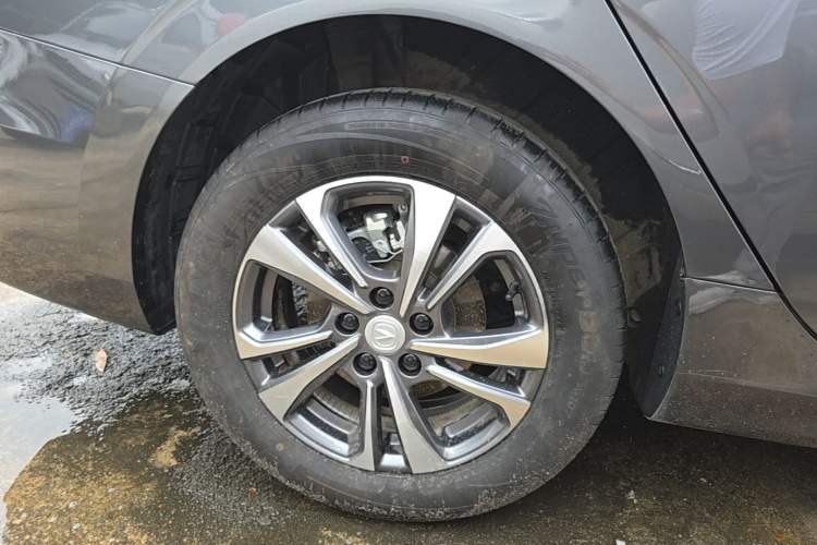 Used CHANGAN Eado 2024 PLUS Blue Whale NE 1.4T GDI DCT High-Energy Edition Exterior 5