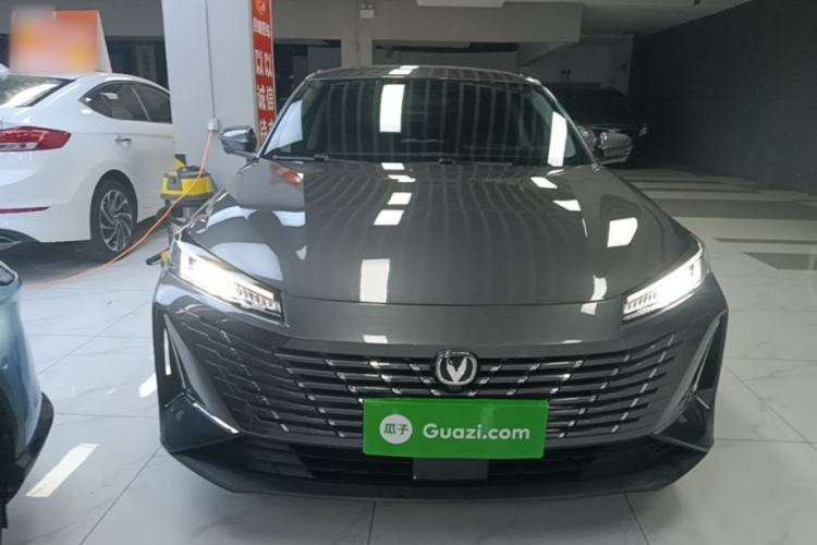 Used CHANGAN Eado 2024 1.5T GDI Automatic Prestige Edition Front