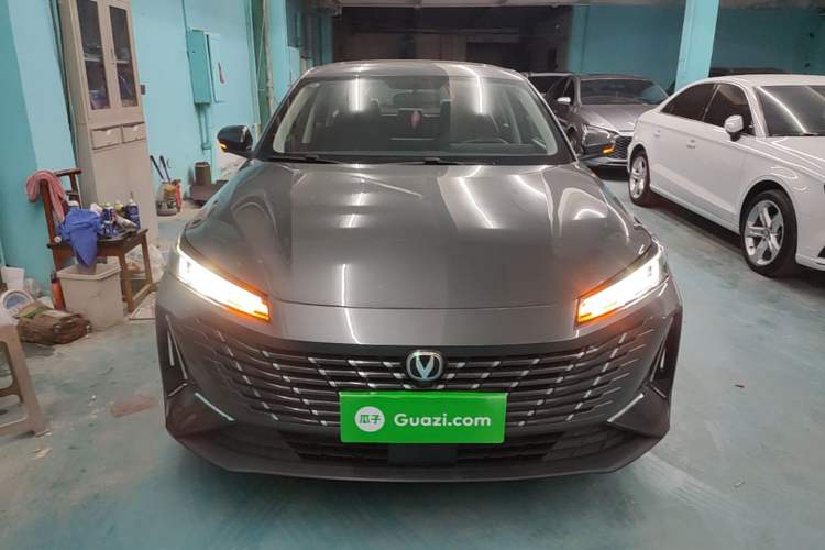 Used CHANGAN Eado 2024 1.5T GDI Automatic Flagship Edition Front