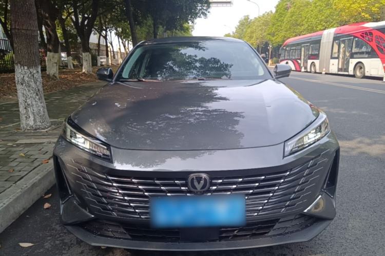 Used CHANGAN Eado 2024 1.5T GDI Automatic Flagship Edition Front