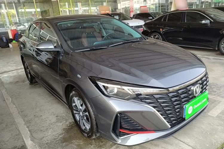 Used CHANGAN Eado 2024 PLUS Blue Whale NE 1.4T GDI DCT High-Energy Edition Front Right 45 Deg