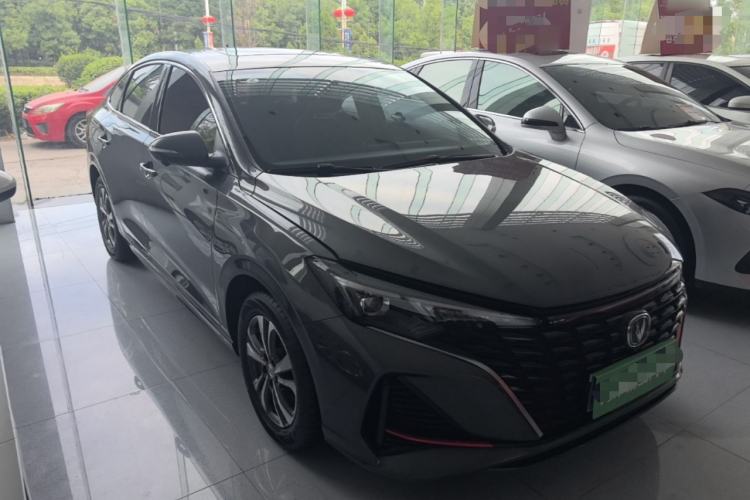 Used CHANGAN Eado 2024 PLUS Blue Whale NE 1.4T GDI DCT High-Energy Edition Front Right 45 Deg