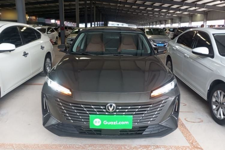 Used CHANGAN Eado 2024 1.5T GDI Automatic Flagship Edition Front