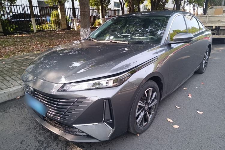 Ojetý CHANGAN Eado 2024 1.5T GDI Automatic Flagship Edition Guazi used car, China used car export, Used car for sale, Used cars, Cheapest cars for sale