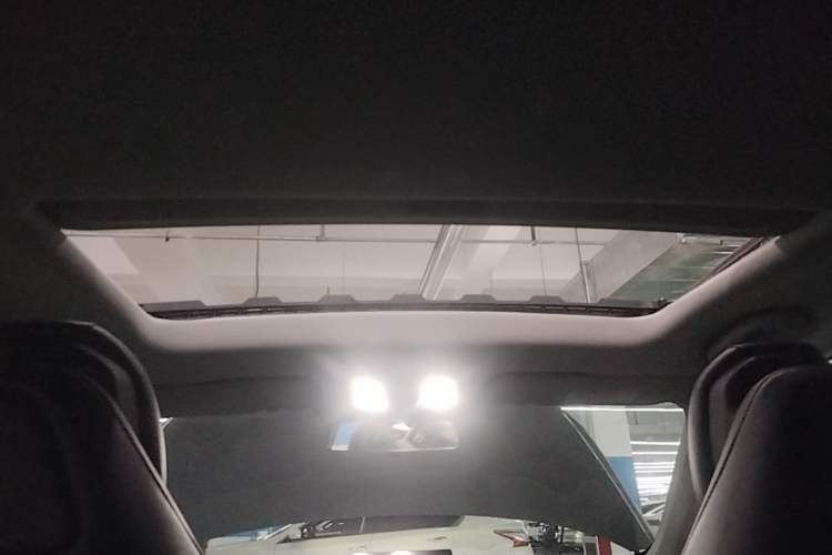 Used CHANGAN Eado 2024 1.5T GDI Automatic Prestige Edition Headliner