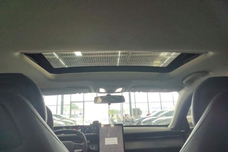 Used CHANGAN Eado 2024 1.5T GDI Automatic Prestige Edition Headliner