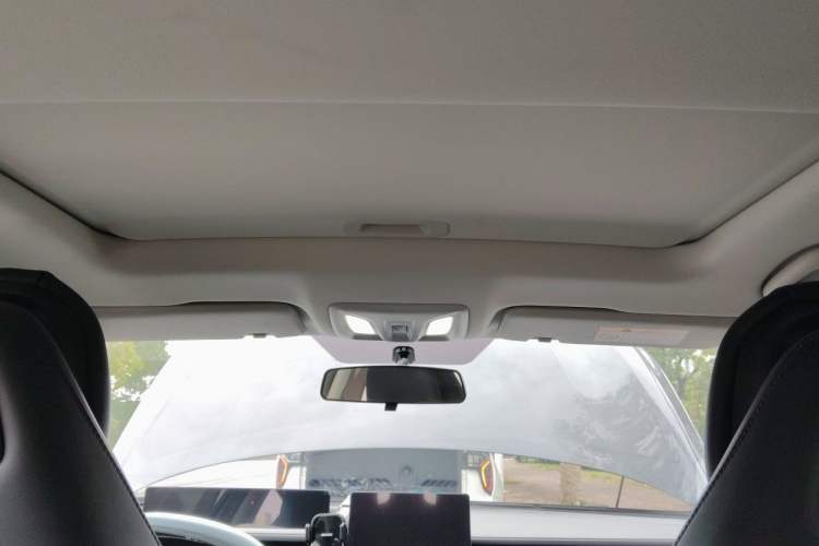 Used CHANGAN Eado 2024 1.5T GDI Automatic Prestige Edition Headliner