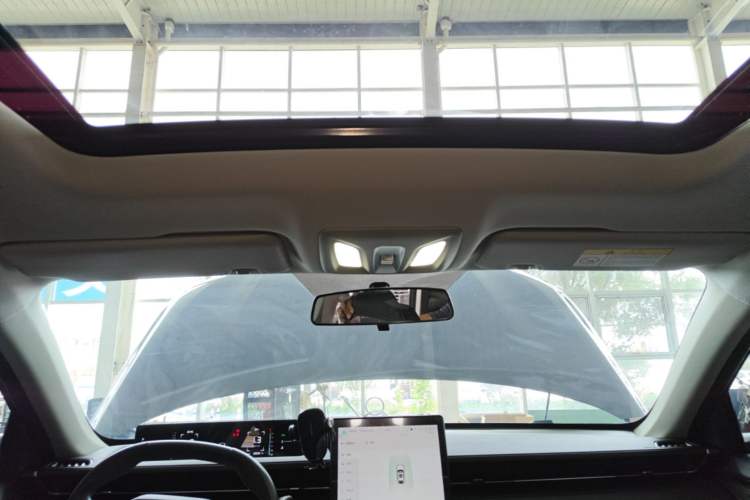 Used CHANGAN Eado 2024 1.5T GDI Automatic Prestige Edition Headliner
