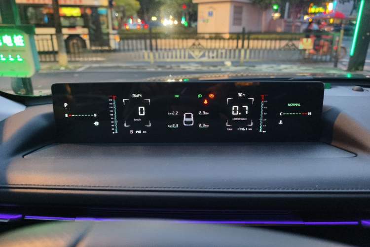 Used CHANGAN Eado 2024 1.5T GDI Automatic Prestige Edition Instrument Cluster