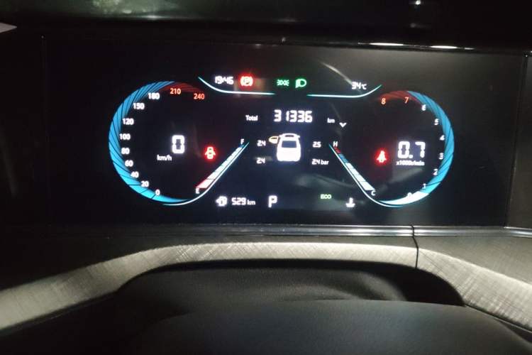 Used CHANGAN Eado 2024 PLUS Blue Whale NE 1.4T GDI DCT High-Energy Edition Instrument Cluster