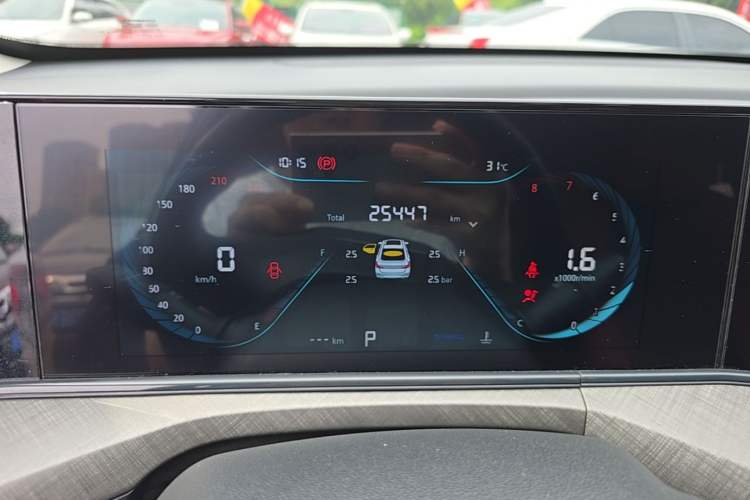 Used CHANGAN Eado 2024 PLUS Blue Whale NE 1.4T GDI DCT High-Energy Edition Instrument Cluster