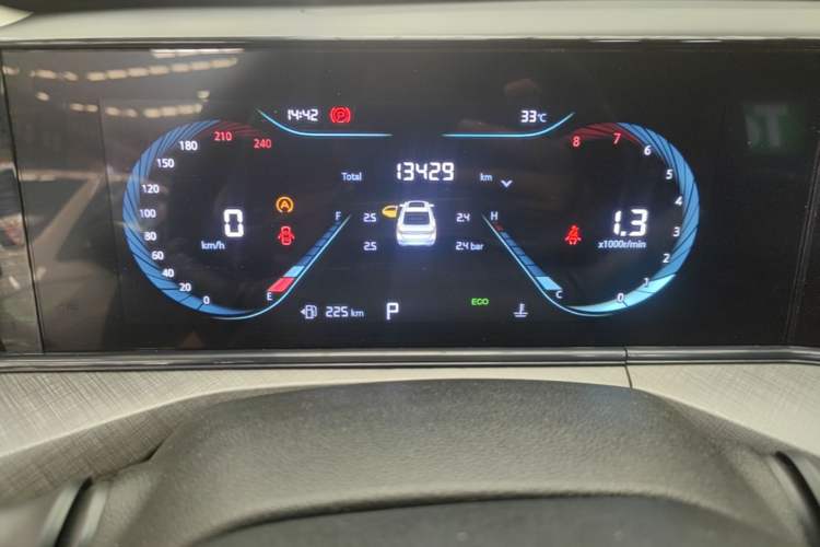 Used CHANGAN Eado 2024 PLUS Blue Whale NE 1.4T GDI DCT High-Energy Edition Instrument Cluster