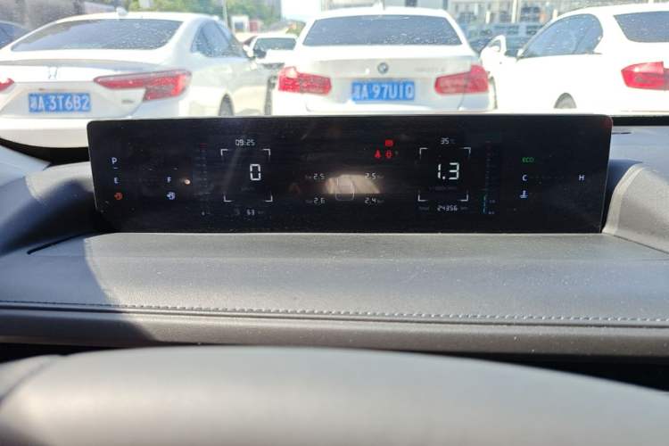 Used CHANGAN Eado 2024 1.5T GDI Automatic Prestige Edition Instrument Cluster