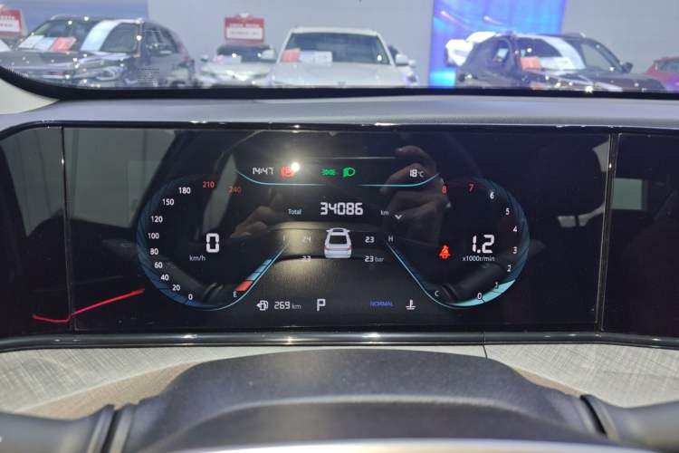 Used CHANGAN Eado 2024 PLUS Blue Whale NE 1.4T GDI DCT High-Energy Edition Instrument Cluster