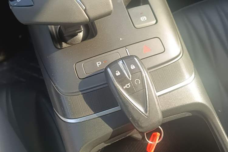 Used CHANGAN Eado 2024 1.5T GDI Automatic Flagship Edition Interior 1