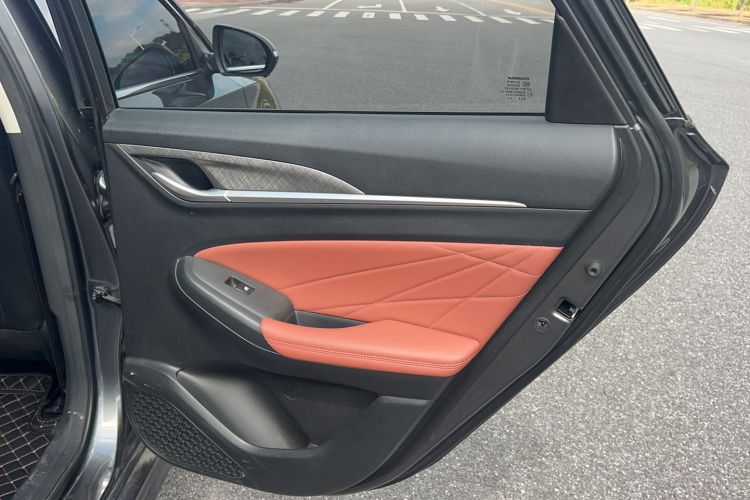 Used CHANGAN Eado 2024 PLUS Blue Whale NE 1.4T GDI DCT High-Energy Edition Interior 10