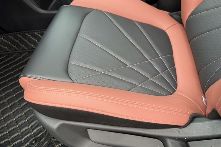Used CHANGAN Eado 2024 PLUS Blue Whale NE 1.4T GDI DCT High-Energy Edition Interior 4