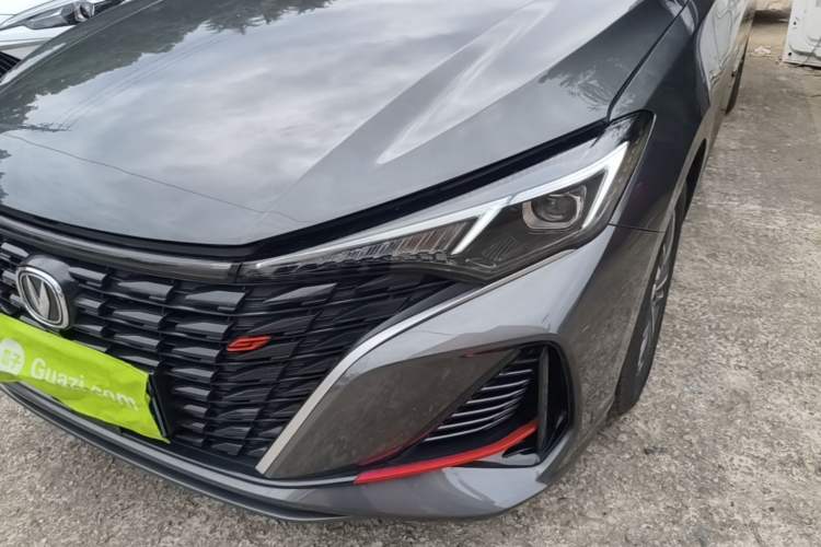 Used CHANGAN Eado 2024 PLUS Blue Whale NE 1.4T GDI DCT High-Energy Edition Left Front Headlight