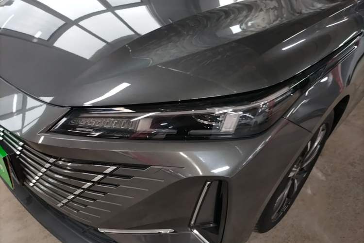 Used CHANGAN Eado 2024 1.5T GDI Automatic Flagship Edition Left Front Headlight