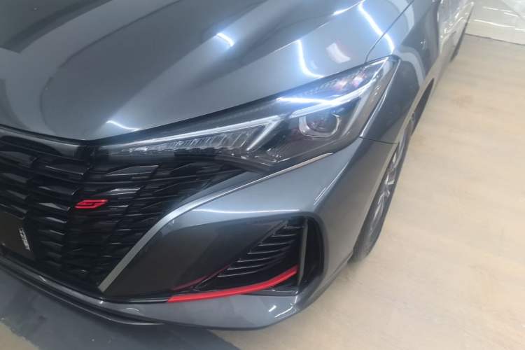 Used CHANGAN Eado 2024 PLUS Blue Whale NE 1.4T GDI DCT High-Energy Edition Left Front Headlight