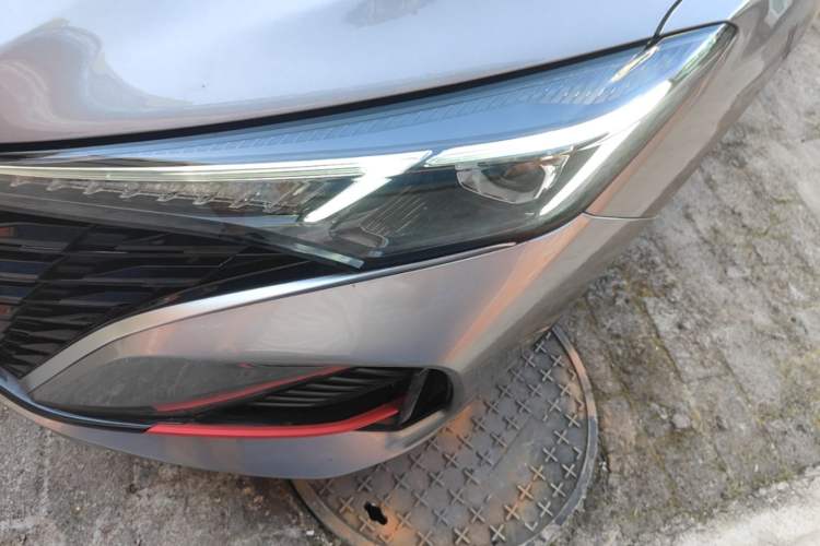 Used CHANGAN Eado 2024 PLUS Blue Whale NE 1.4T GDI DCT High-Energy Edition Left Front Headlight