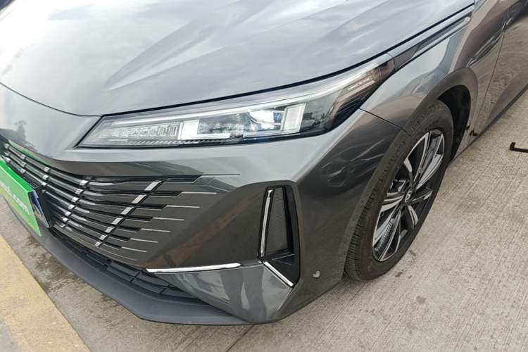 Used CHANGAN Eado 2024 1.5T GDI Automatic Prestige Edition Left Front Headlight