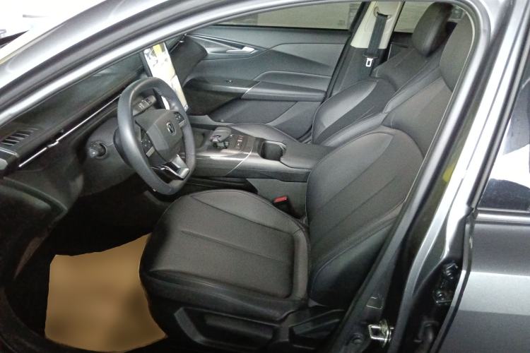 Used CHANGAN Eado 2024 1.5T GDI Automatic Prestige Edition Left Front Seat