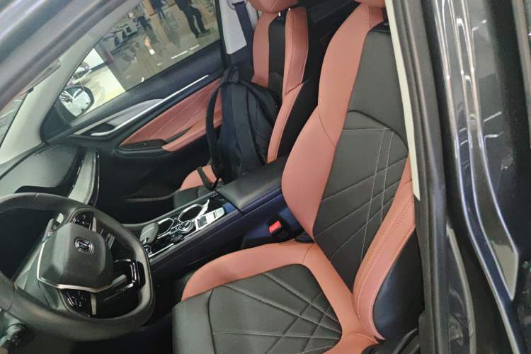 Used CHANGAN Eado 2024 PLUS Blue Whale NE 1.4T GDI DCT High-Energy Edition Left Front Seat