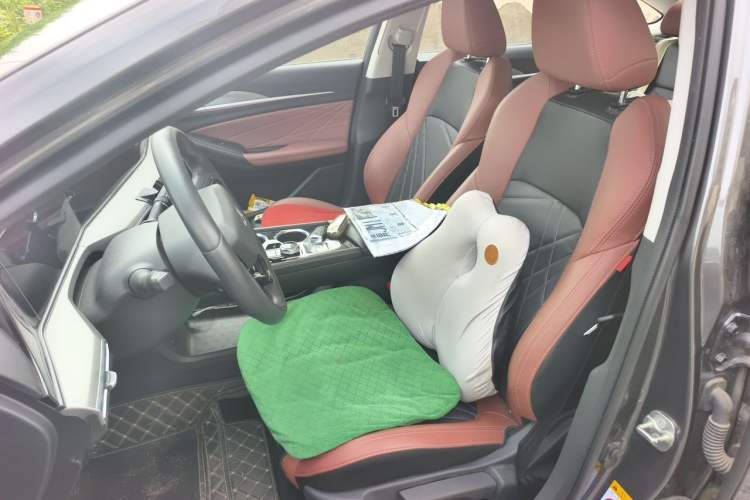 Used CHANGAN Eado 2024 PLUS Blue Whale NE 1.4T GDI DCT High-Energy Edition Left Front Seat
