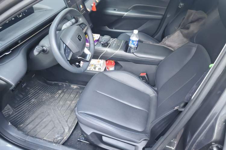Used CHANGAN Eado 2024 1.5T GDI Automatic Prestige Edition Left Front Seat