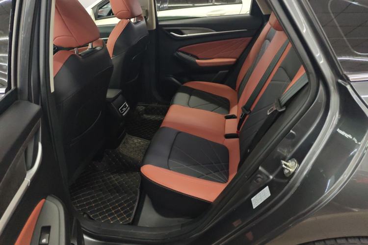 Used CHANGAN Eado 2024 PLUS Blue Whale NE 1.4T GDI DCT High-Energy Edition Left Rear Seat