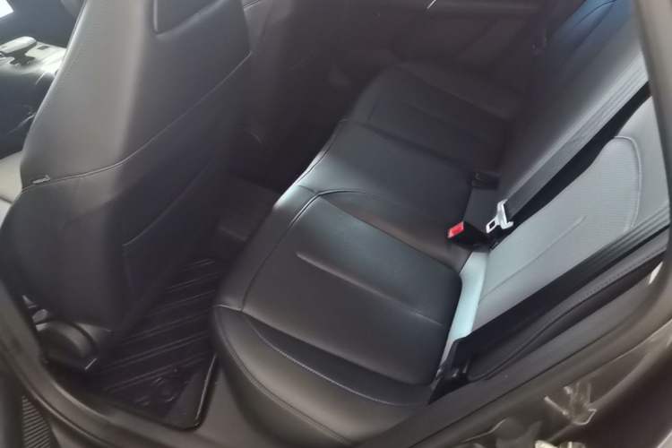 Used CHANGAN Eado 2024 1.5T GDI Automatic Prestige Edition Left Rear Seat
