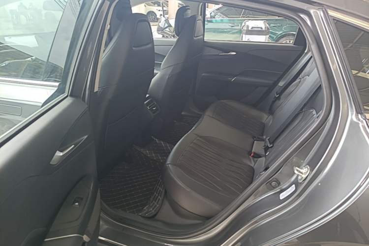 Used CHANGAN Eado 2024 1.5T GDI Automatic Flagship Edition Left Rear Seat
