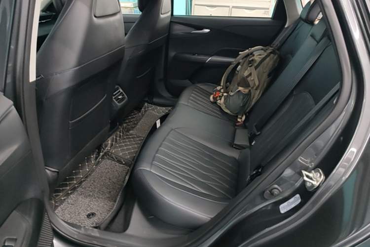 Used CHANGAN Eado 2024 1.5T GDI Automatic Flagship Edition Left Rear Seat