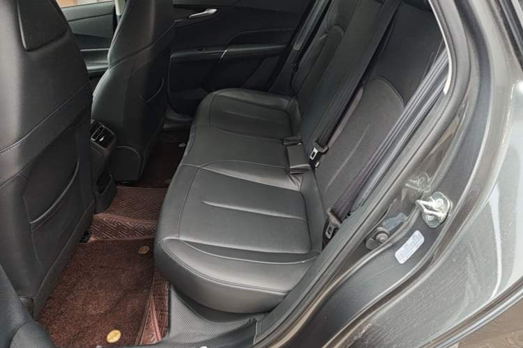 Used CHANGAN Eado 2024 1.5T GDI Automatic Prestige Edition Left Rear Seat