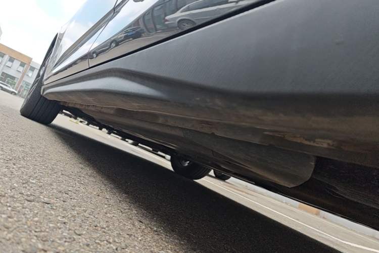 Used CHANGAN Eado 2024 1.5T GDI Automatic Prestige Edition Left Side Sill
