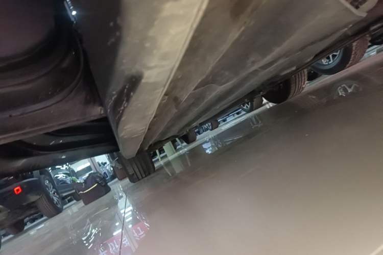 Used CHANGAN Eado 2024 1.5T GDI Automatic Prestige Edition Left Side Sill