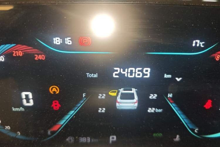 Used CHANGAN Eado 2024 PLUS Blue Whale NE 1.4T GDI DCT High-Energy Edition Odometer Close Up