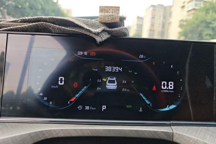 Used CHANGAN Eado 2024 PLUS Blue Whale NE 1.4T GDI DCT High-Energy Edition Odometer Close Up